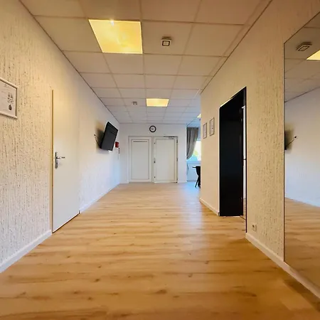 Apartamento Emilbnb In Der Monheimer Strasse Monheim am Rhein