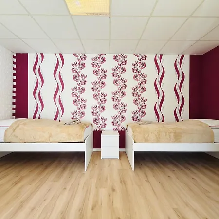 Emilbnb In Der Monheimer Strasse * Monheim am Rhein