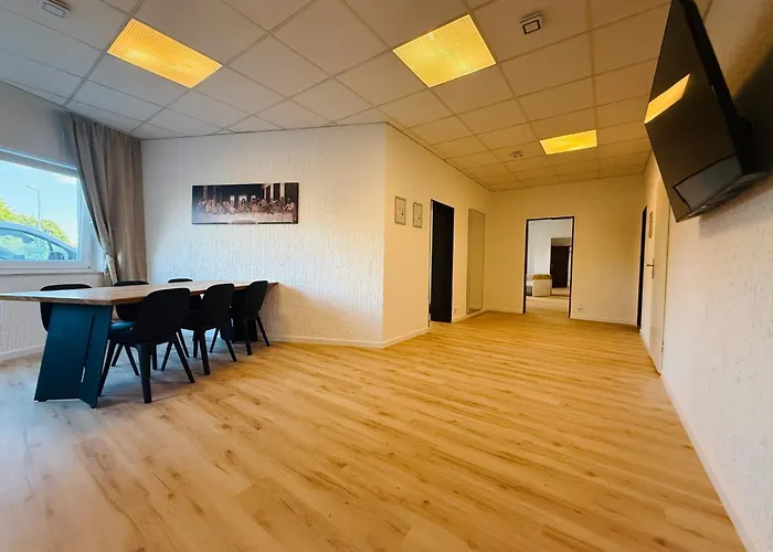 Emilbnb In Der Monheimer Strasse Monheim am Rhein